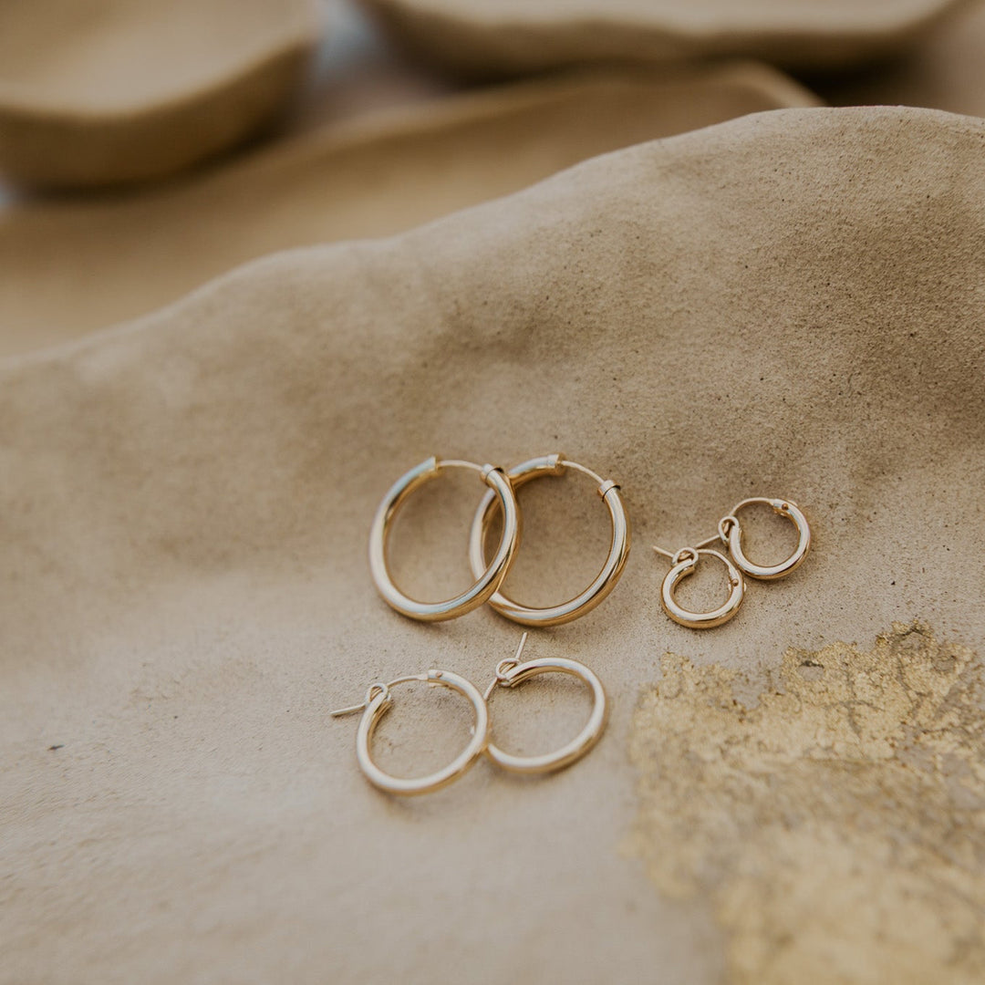 3 sets of different sizes of click hoop earring in 14k gold fill