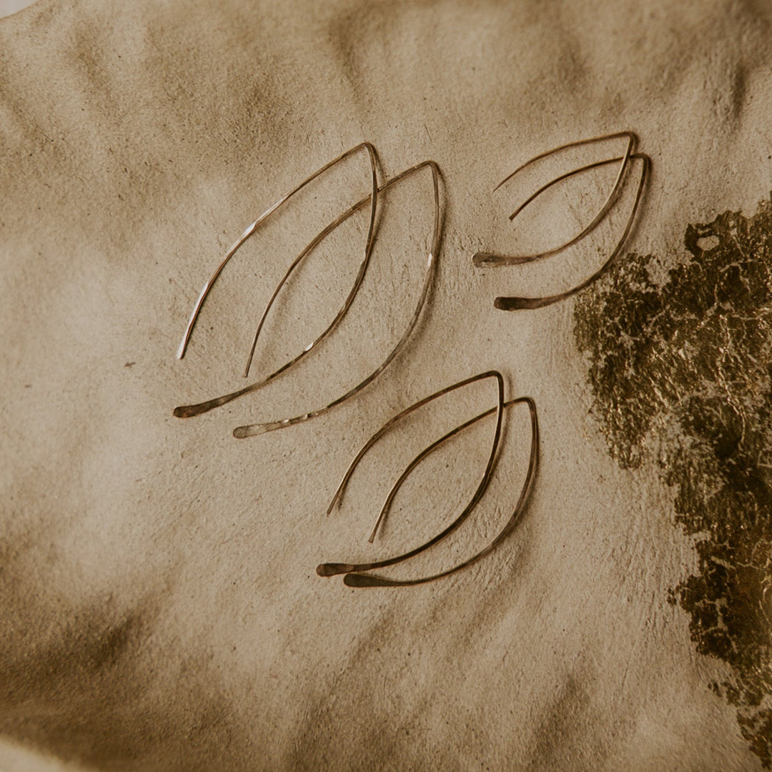 14k gold fill this leaf threader earrings