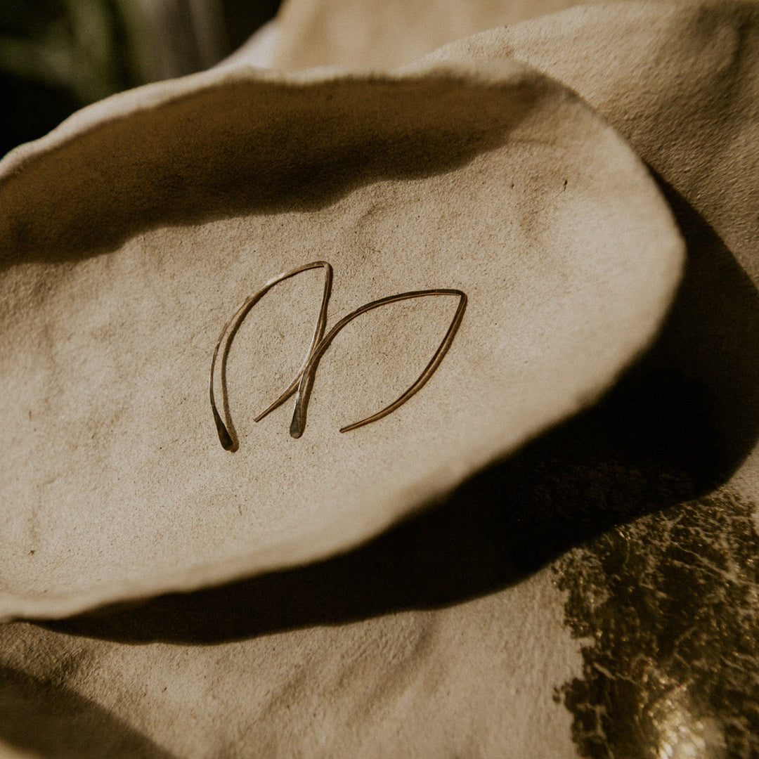 14k gold fill this leaf threader earrings