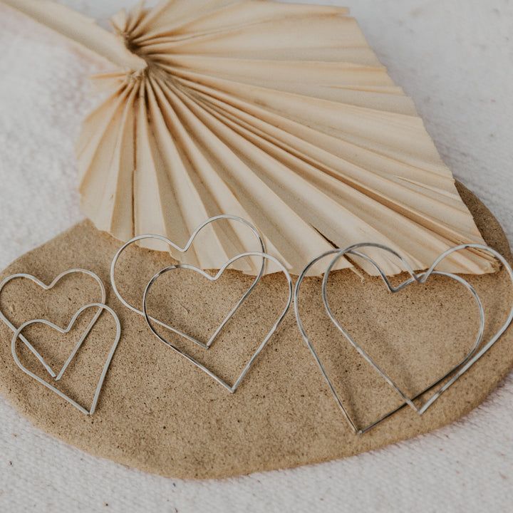 heart shaped silver threader earrings